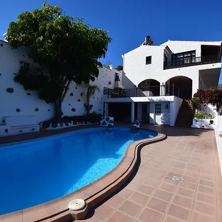 Villa Altos De Santiago *