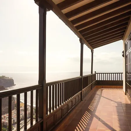Altos De Santiago Villa