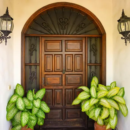 Altos De Santiago Villa *